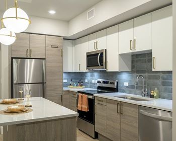 Stainless steel whirlpool® appliances